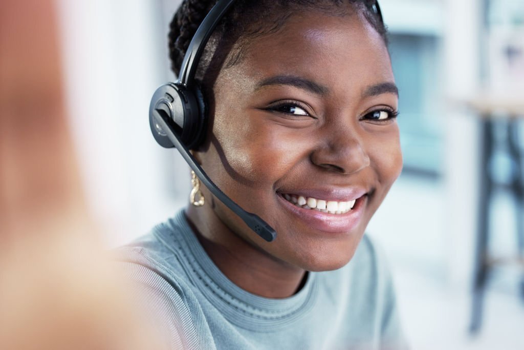 Receptionist Jobs with Visa